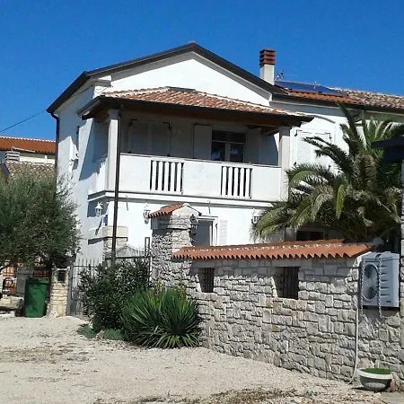 Francesca Villa Savudrija
